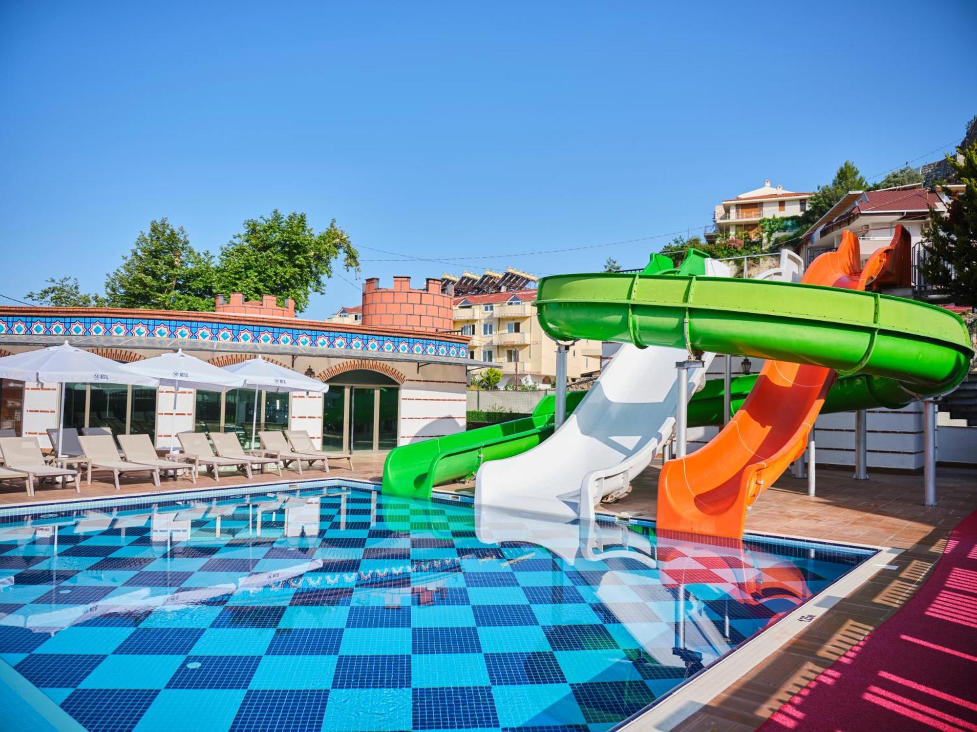 Noxinn Hotels Club Ultra All Inclusive โคนัคคลึ ภายนอก รูปภาพ