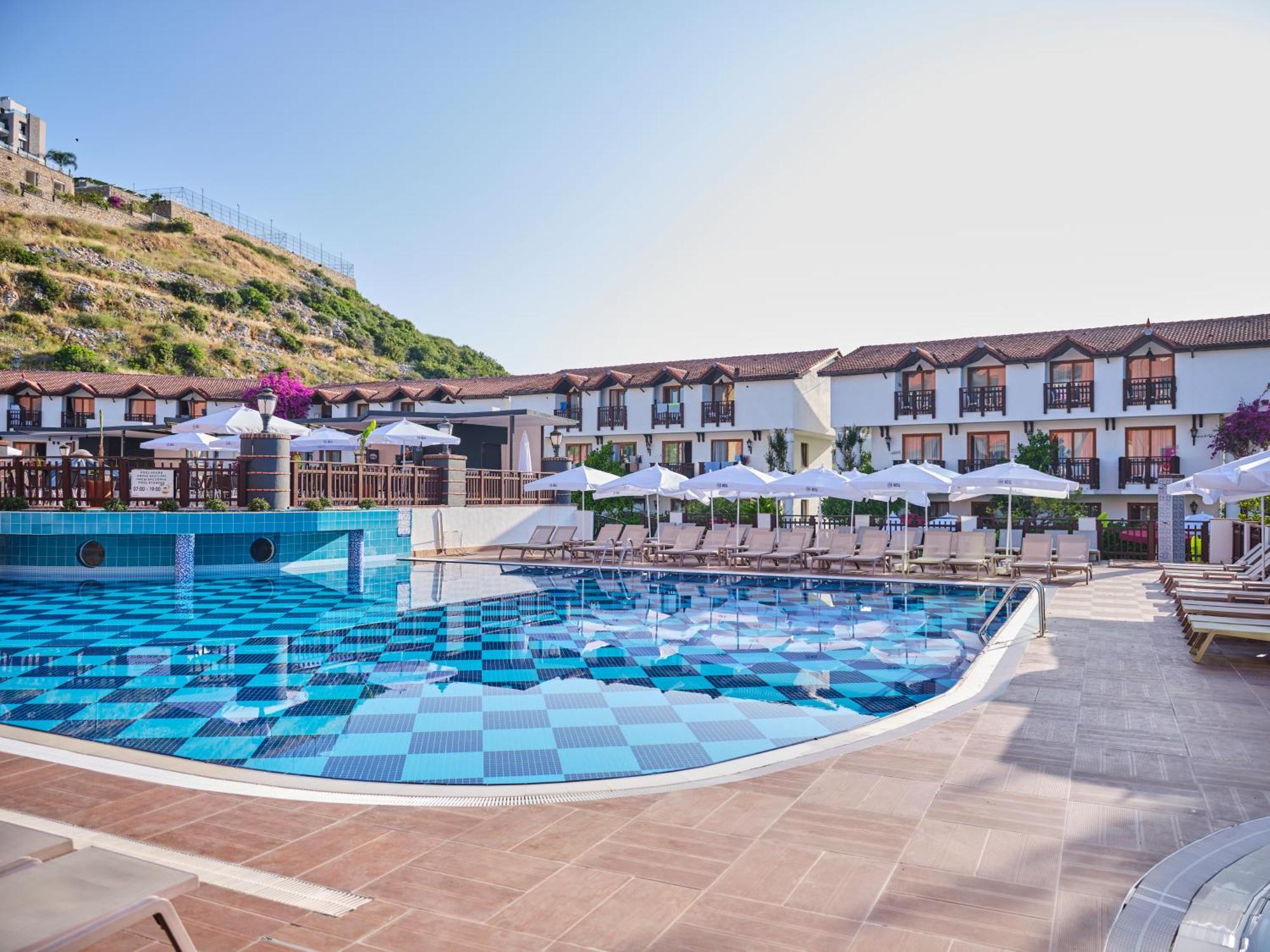Noxinn Hotels Club Ultra All Inclusive โคนัคคลึ ภายนอก รูปภาพ