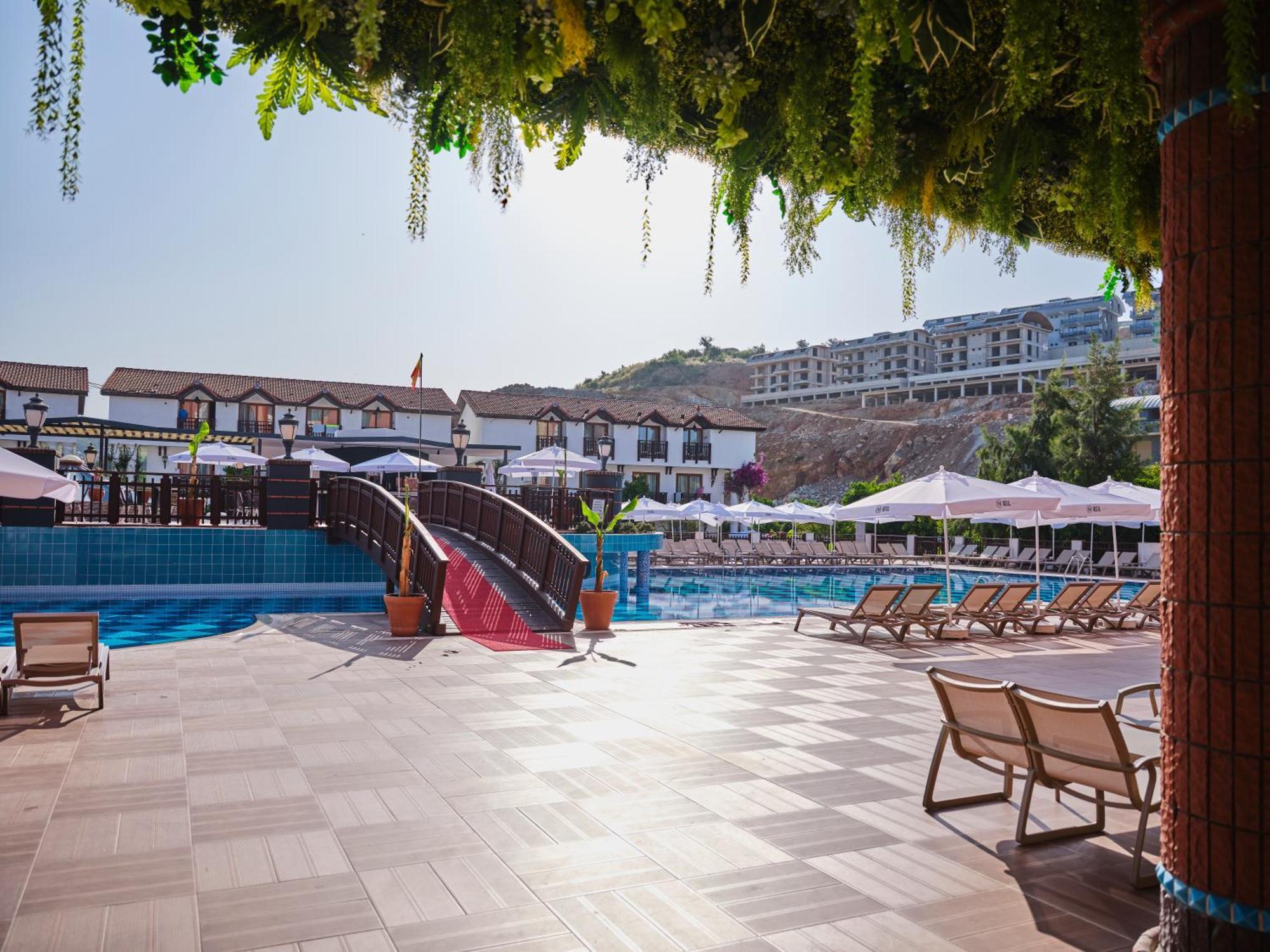 Noxinn Hotels Club Ultra All Inclusive โคนัคคลึ ภายนอก รูปภาพ