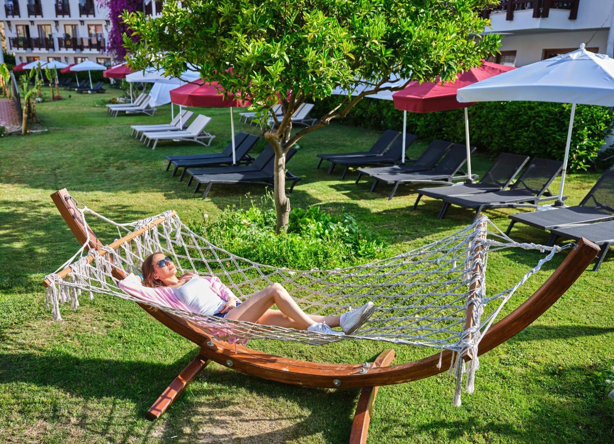 Noxinn Hotels Club Ultra All Inclusive โคนัคคลึ ภายนอก รูปภาพ